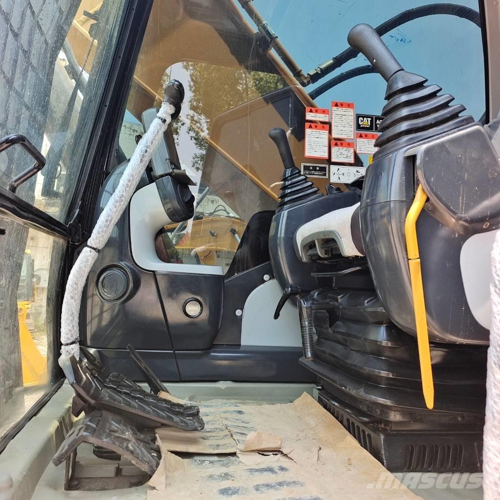 CAT 324 D Raupenbagger