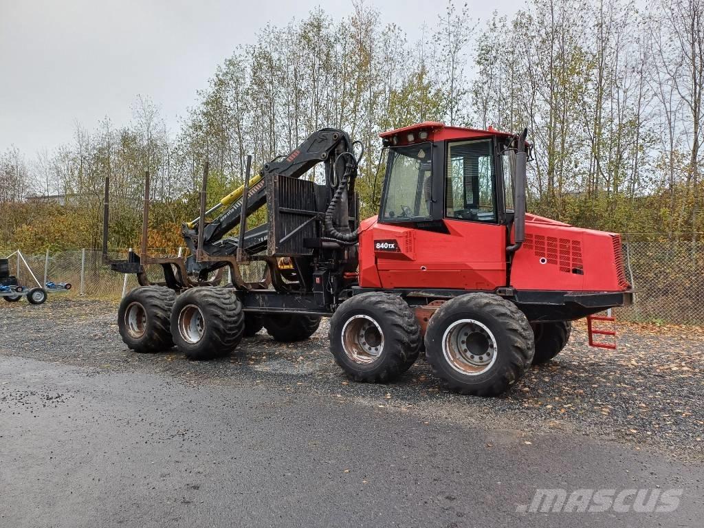 Komatsu 840 TX Forwarder