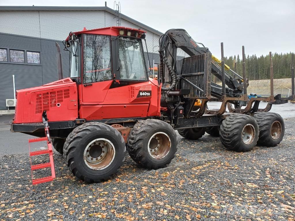 Komatsu 840 TX Forwarder