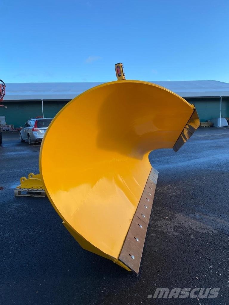 Snowline 4000 PK LK Schneeschilde und -pflüge