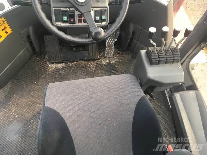 Kalmar GCE 150- 6 Gas Stapler