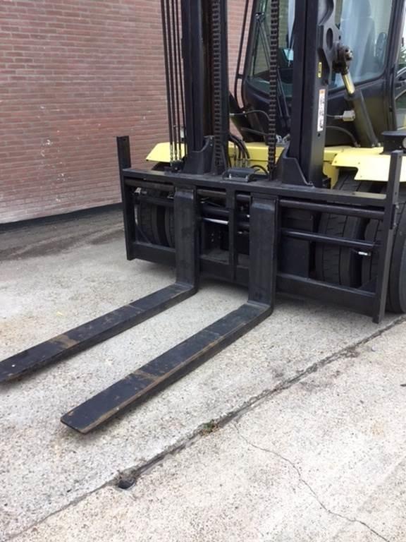 Hyster H8.00XM6 Diesel Stapler