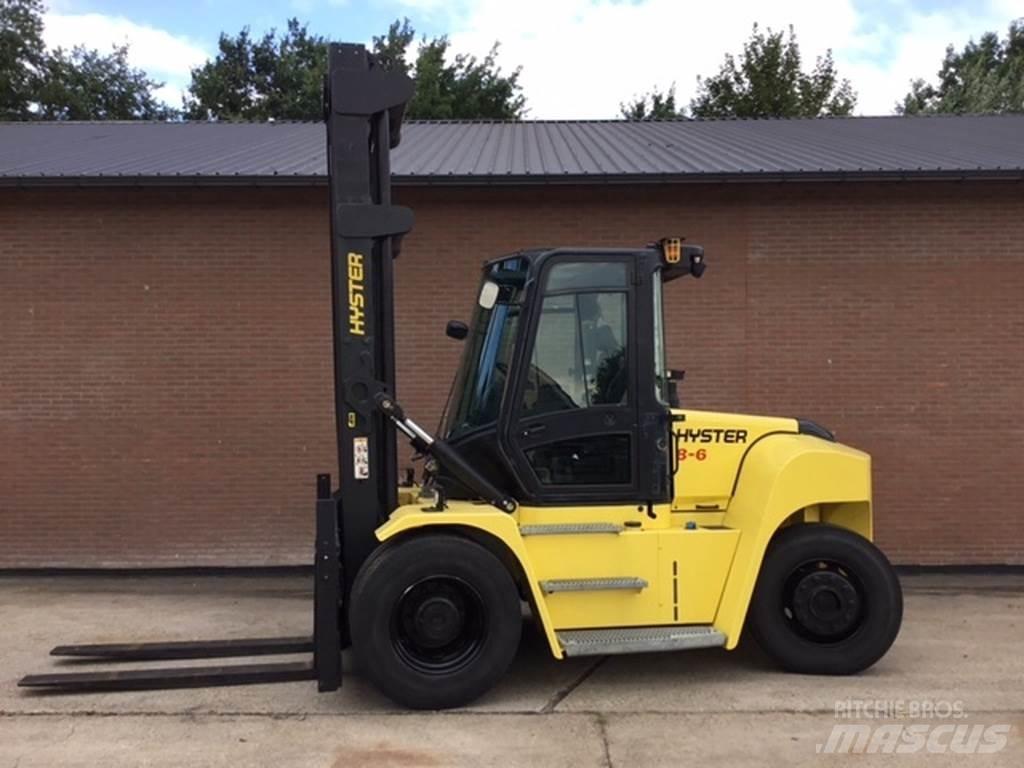 Hyster H8.00XM6 Diesel Stapler