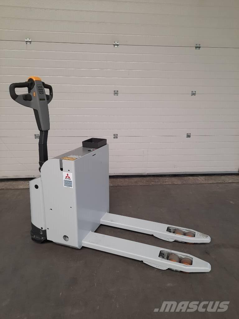 UniCarriers PLL180 Niedergabelstapler