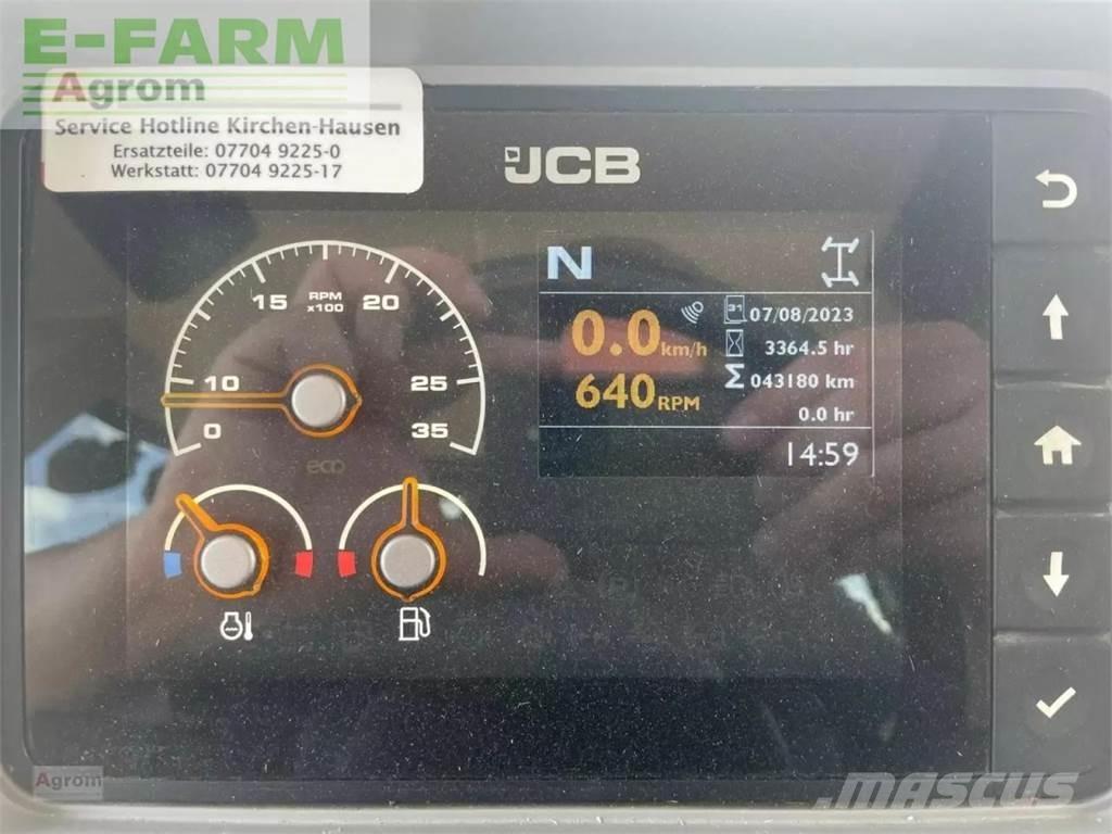 JCB fastrac 4220 Traktoren