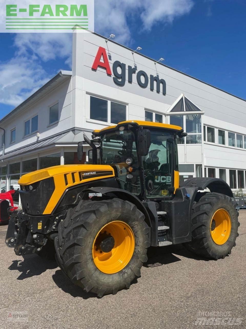 JCB fastrac 4220 Traktoren