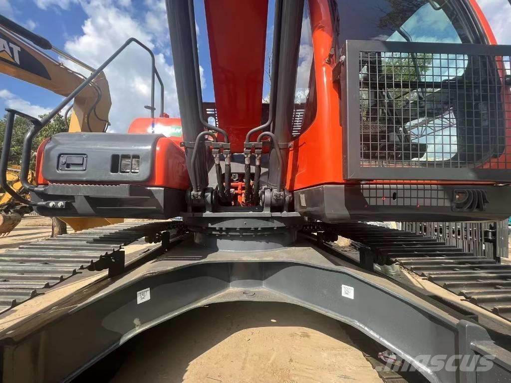 Doosan DX225LC-9C Raupenbagger