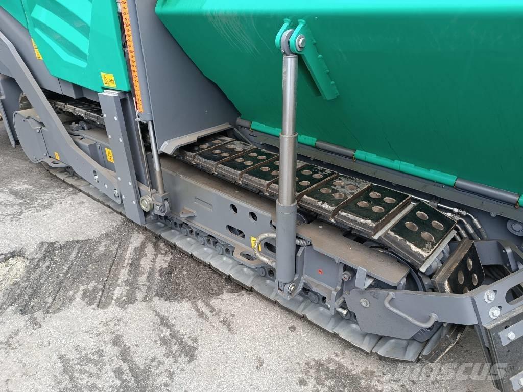 Vögele SUPER 1900-5i Strassenfertiger