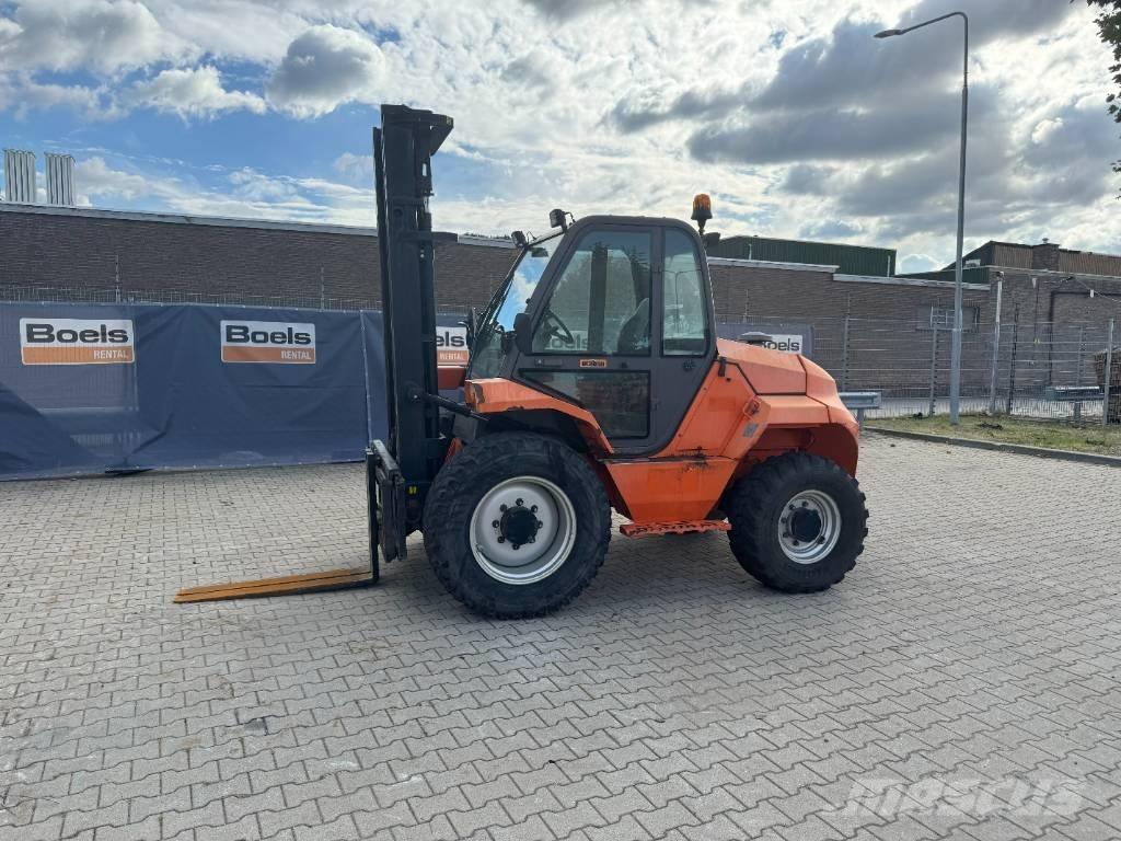 Manitou M 30.4 Diesel Stapler