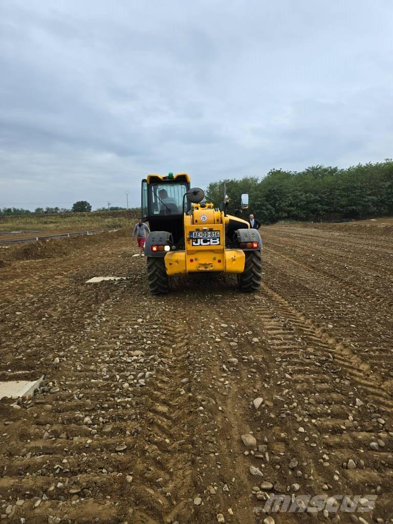 JCB 535-140 Teleskoplader