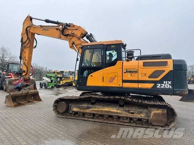 Hyundai HX 220 L Raupenbagger