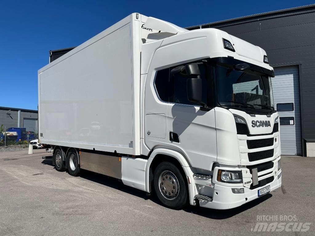 Scania R590 Kastenaufbau