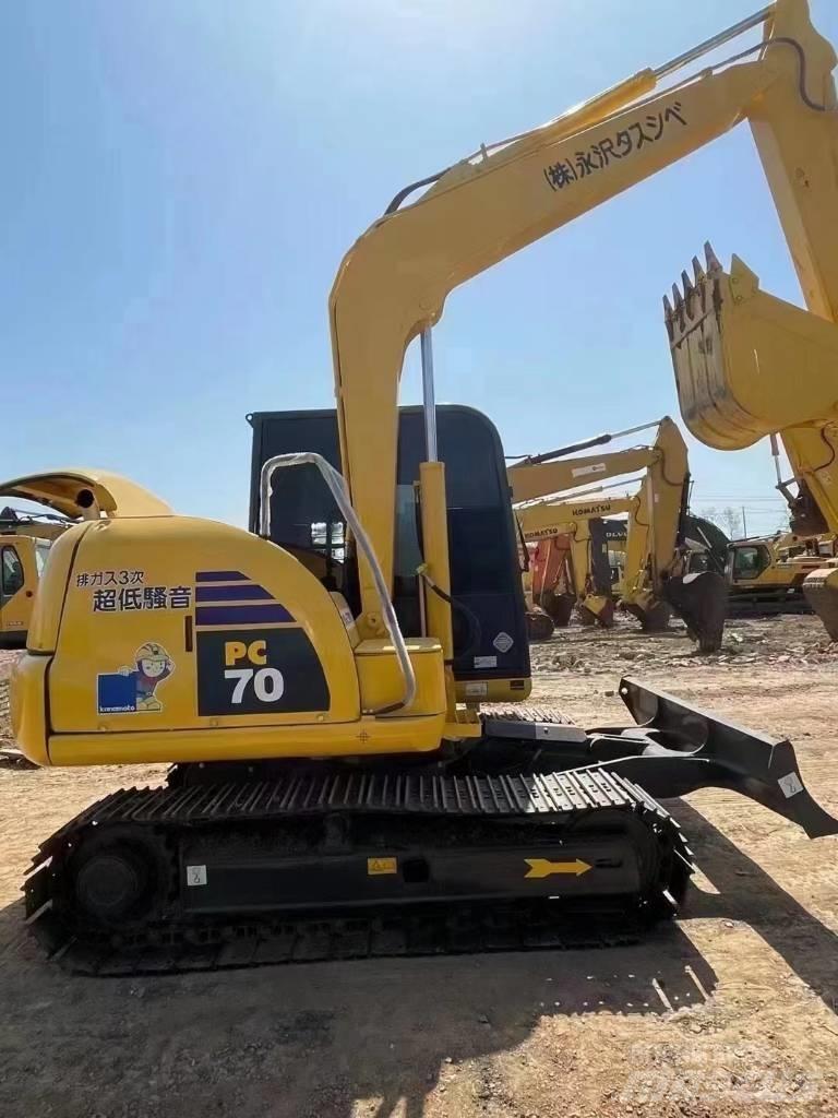 Komatsu PC 70 Minibagger < 7t