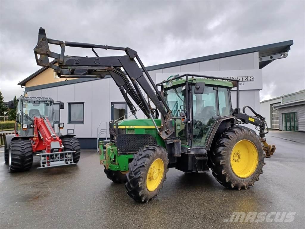 John Deere 6110SE Traktoren