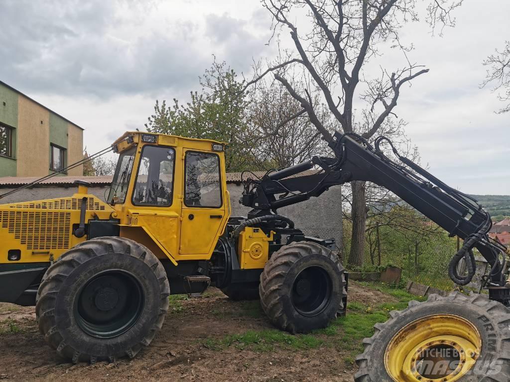 HSM 904 Z Stammholzschlepper