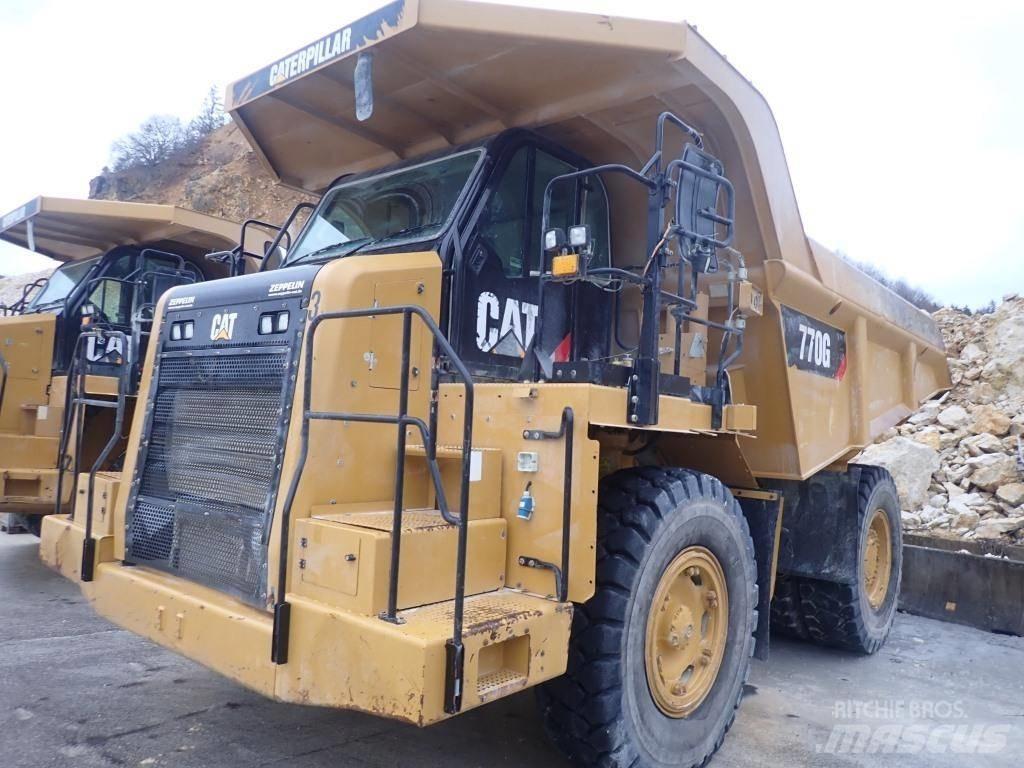 CAT 770 G Dumper - Knickgelenk