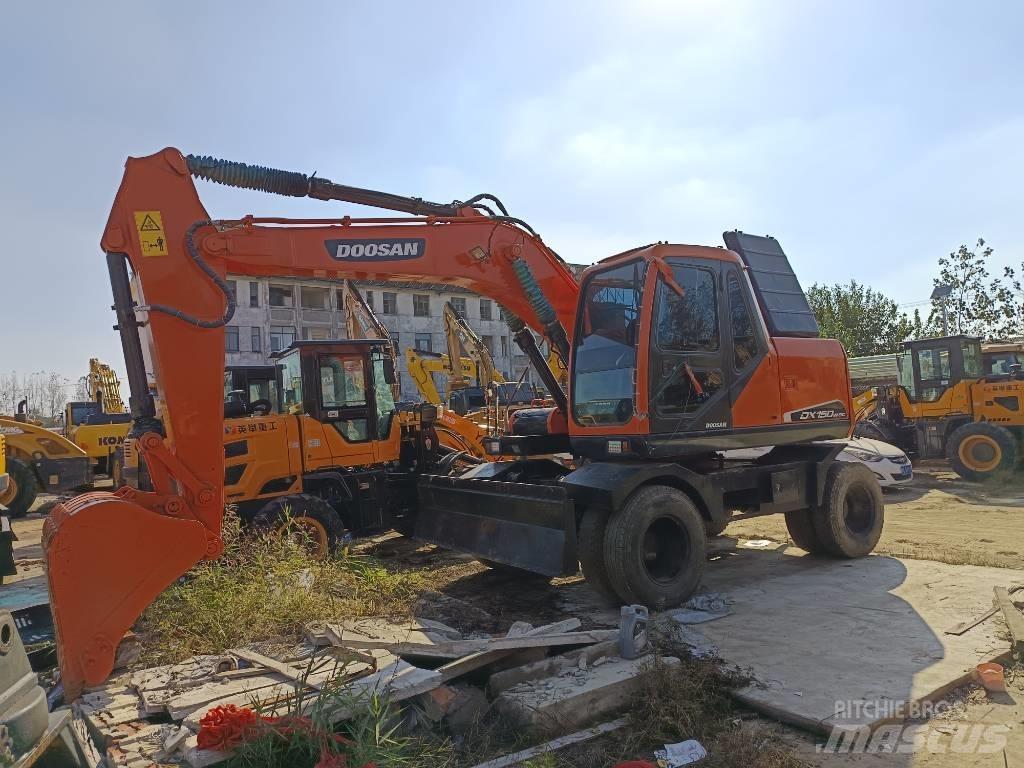 Doosan DH 150 W-7 Mobilbagger