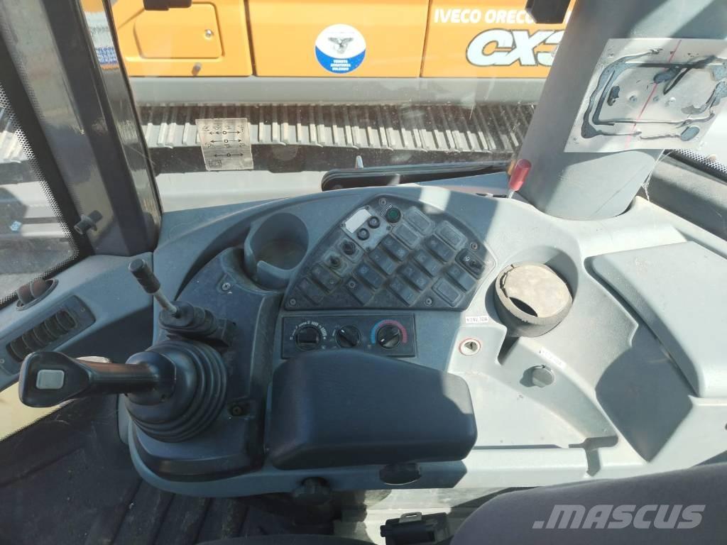 New Holland W 130 Radlader