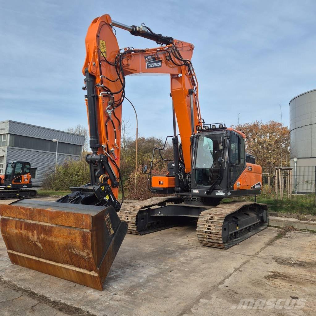 Doosan DX235LC-7 Raupenbagger