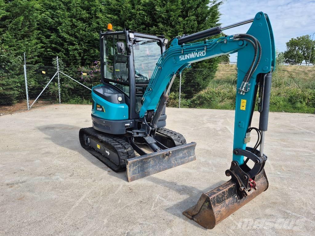 Sunward SWE 25 UF Minibagger < 7t