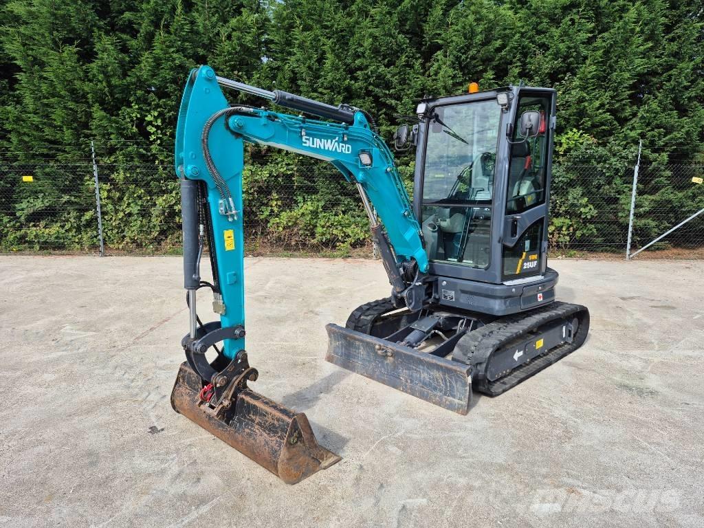 Sunward SWE 25 UF Minibagger < 7t