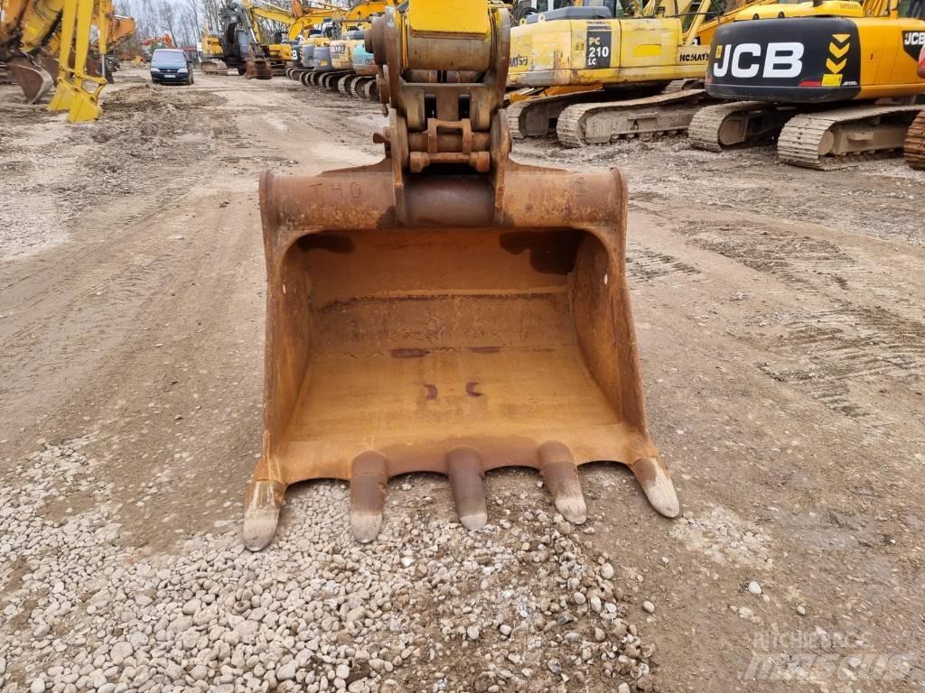 JCB JS 220 LC Raupenbagger