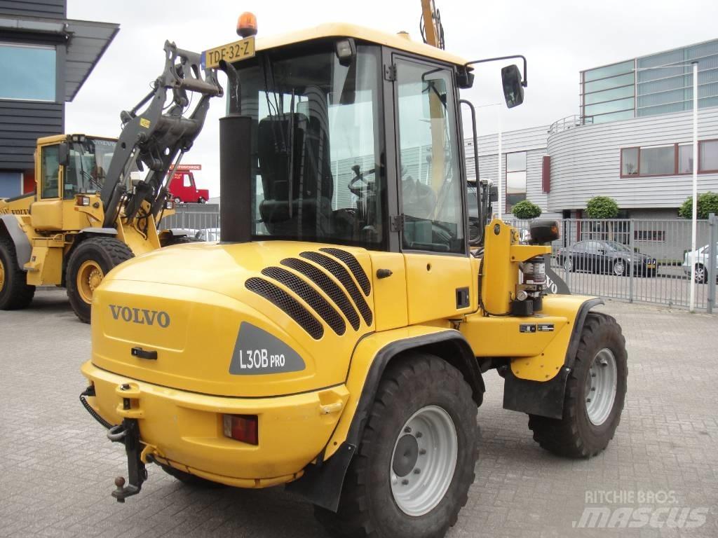 Volvo L 30 B Radlader