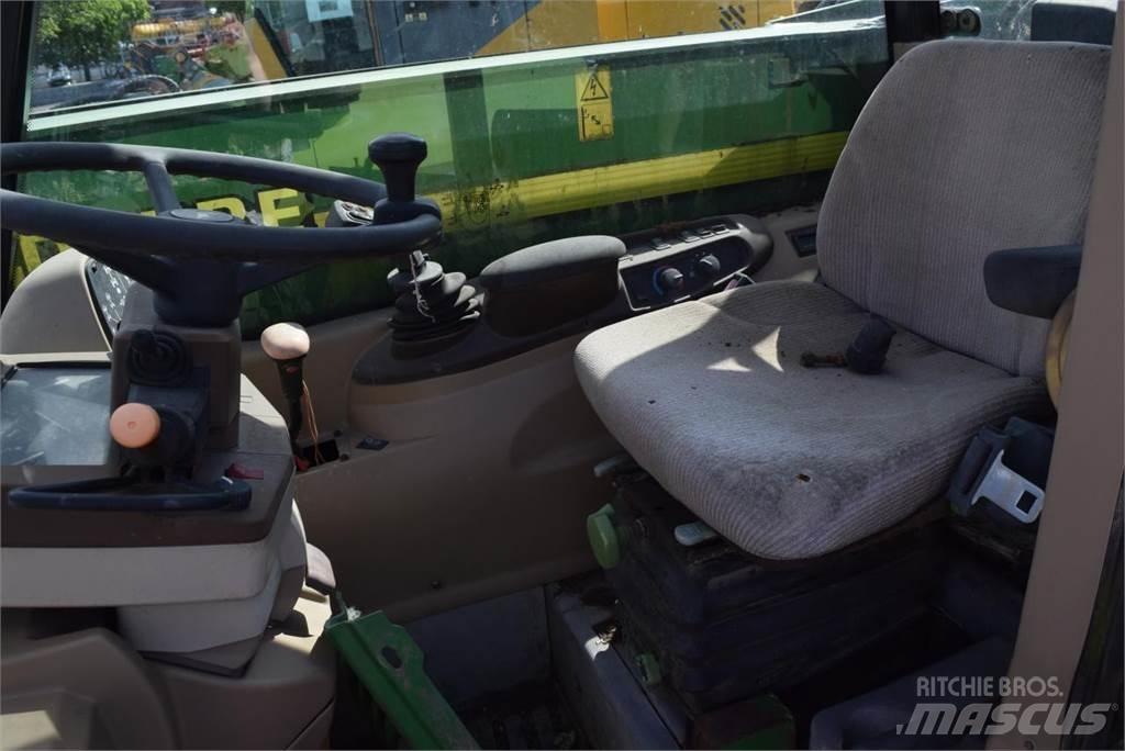 John Deere 3200 Teleskopbühnen