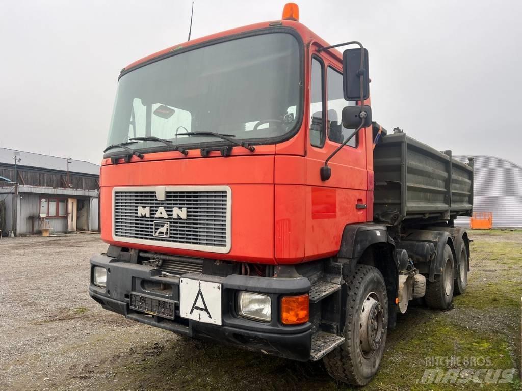 MAN F 08 Kipper