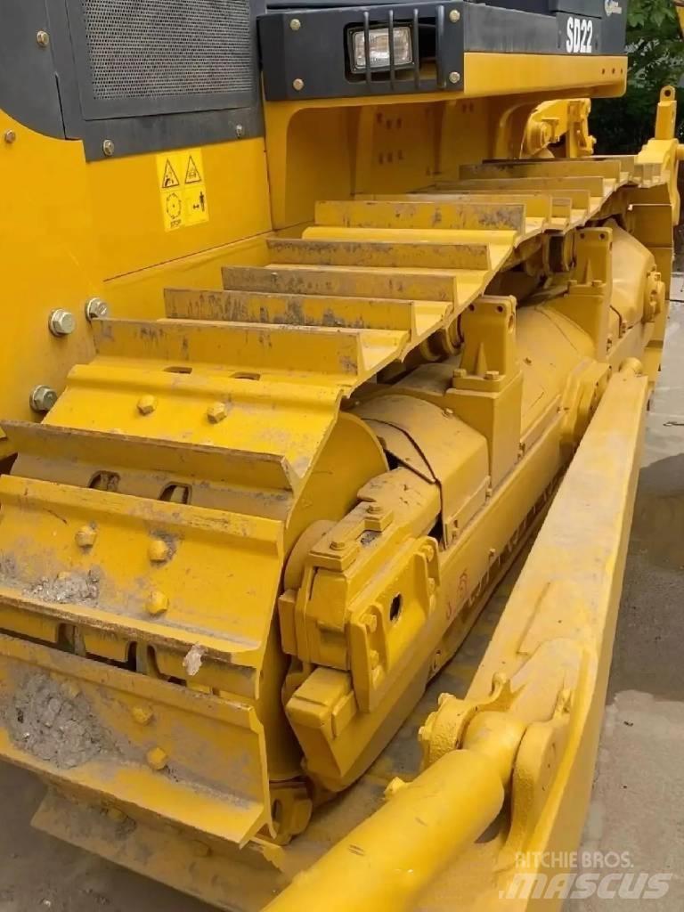 Shantui SD 22 Bulldozer