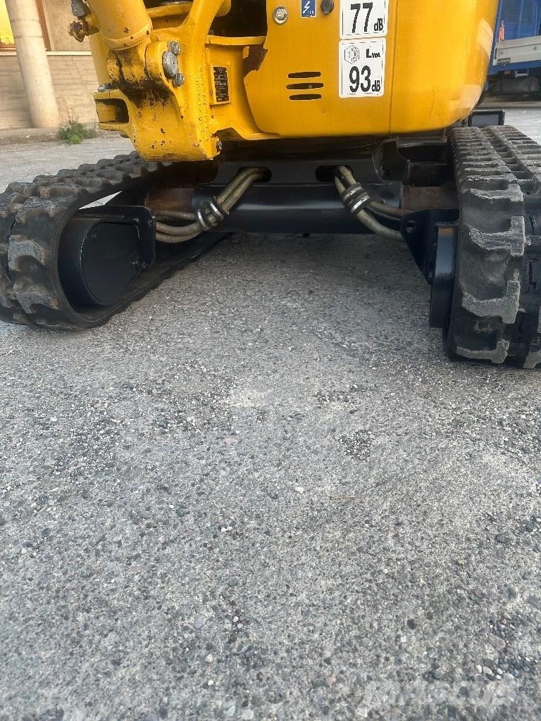 Komatsu PC16R-HS Raupenbagger