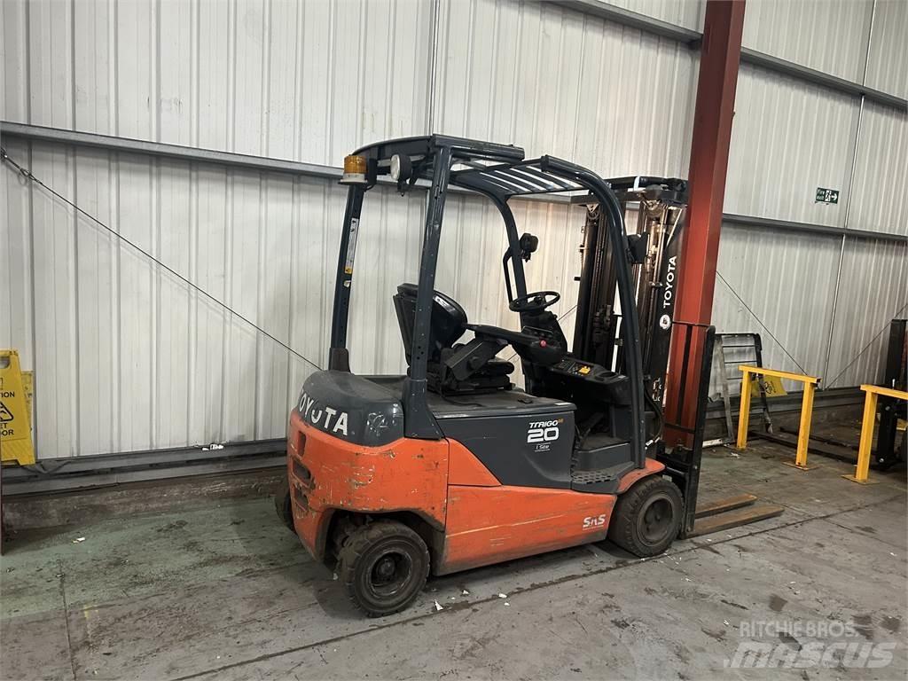 Toyota 8FBM20T Elektro Stapler
