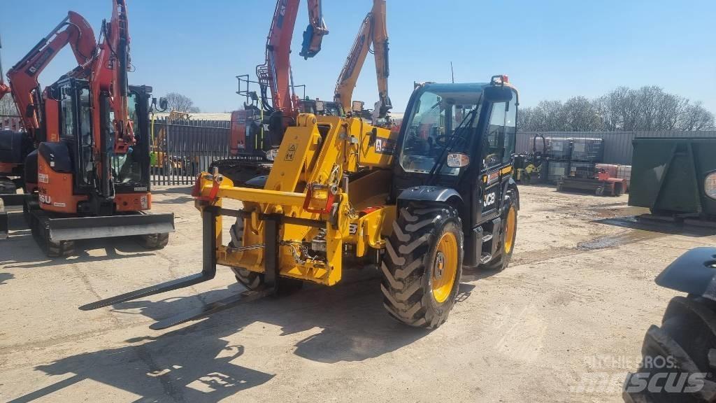JCB 541-70 Agri Xtra Teleskoplader für Landwirtschaft