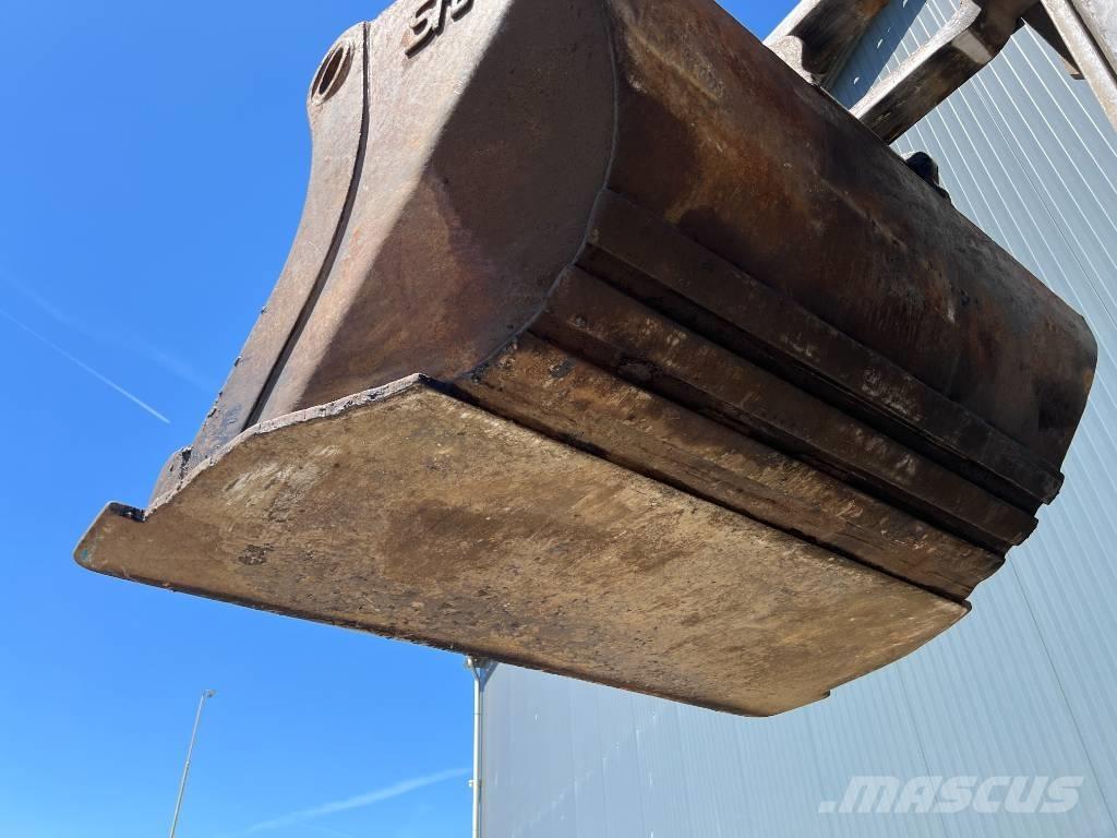SMP S70 Schaufeln