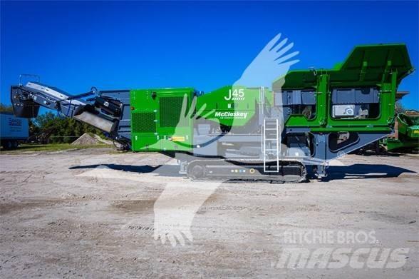 McCloskey J45 Pulverisierer
