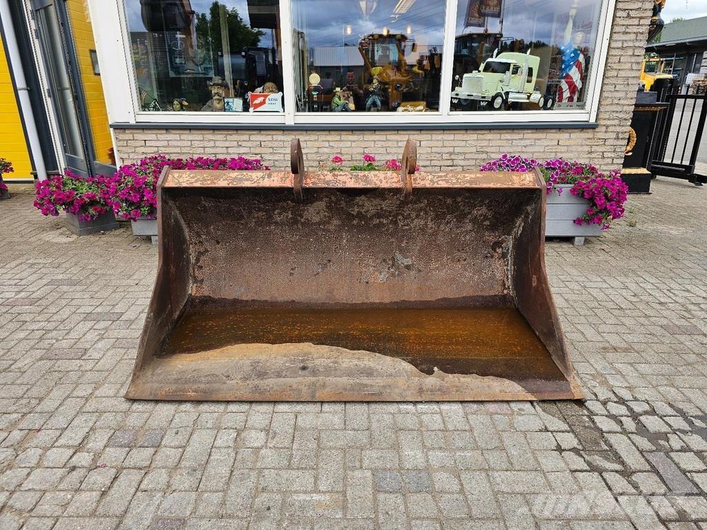  Onbekend Slotenbak Schaufeln