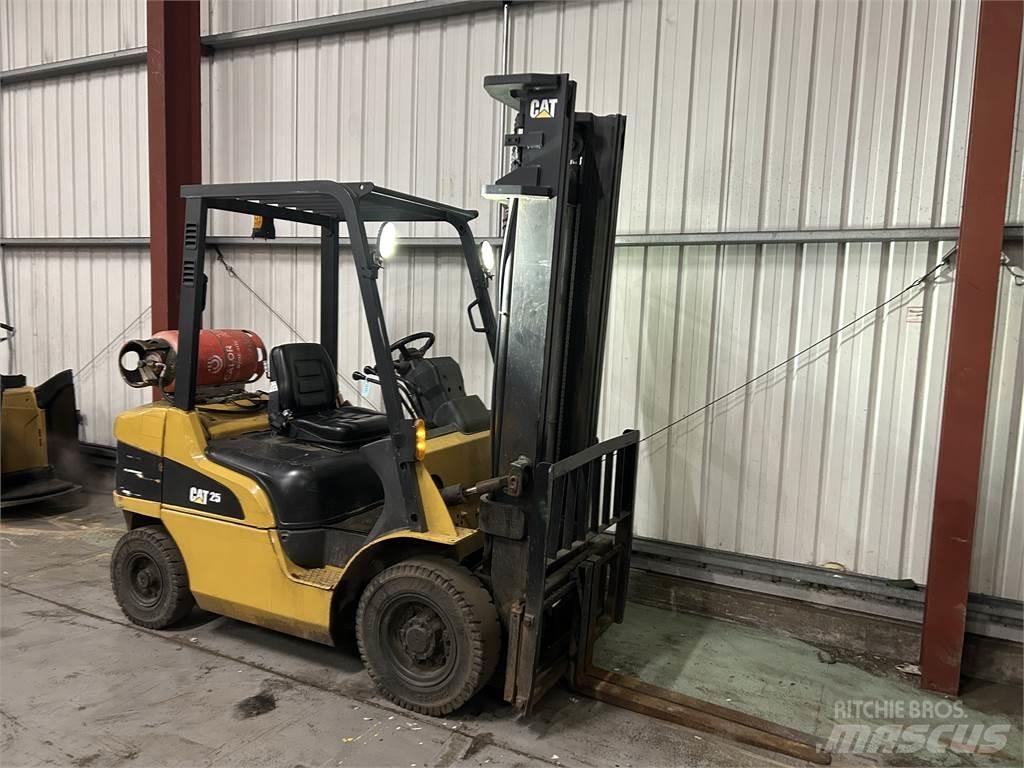 CAT GP25NT Gas Stapler