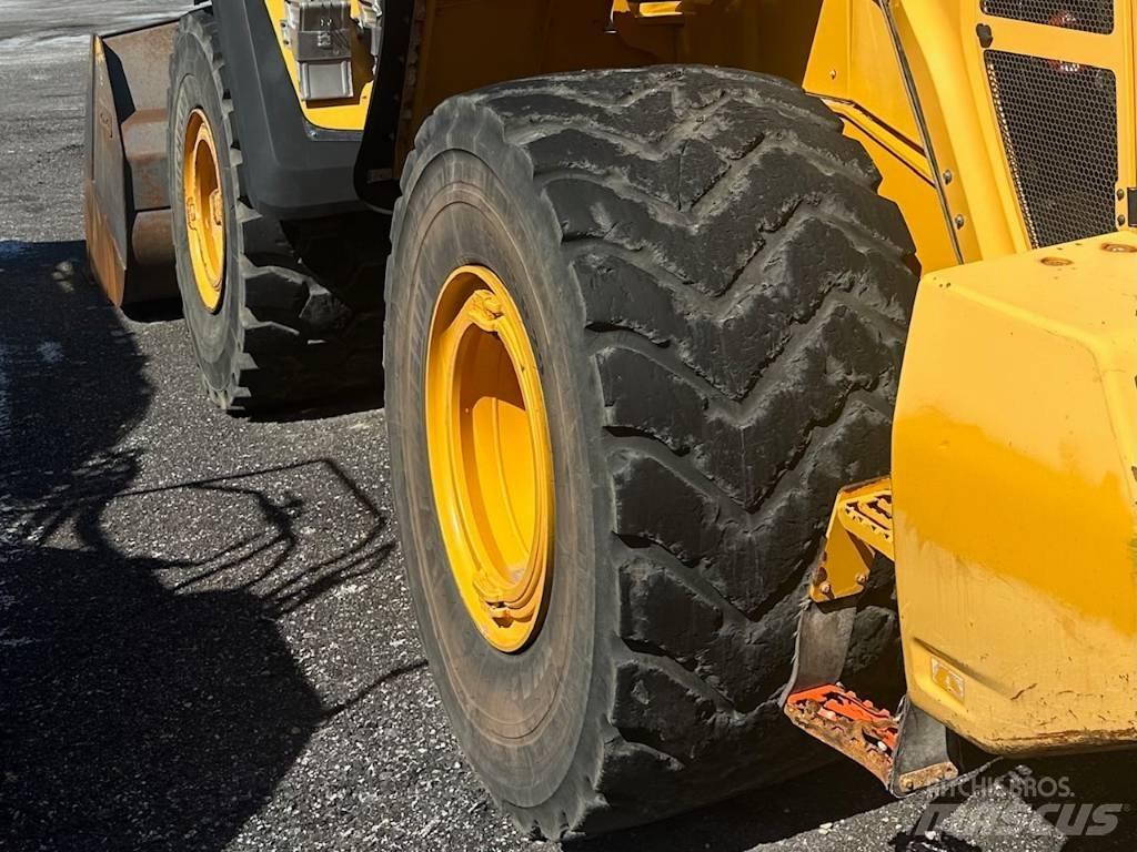 Volvo L 260 H Radlader