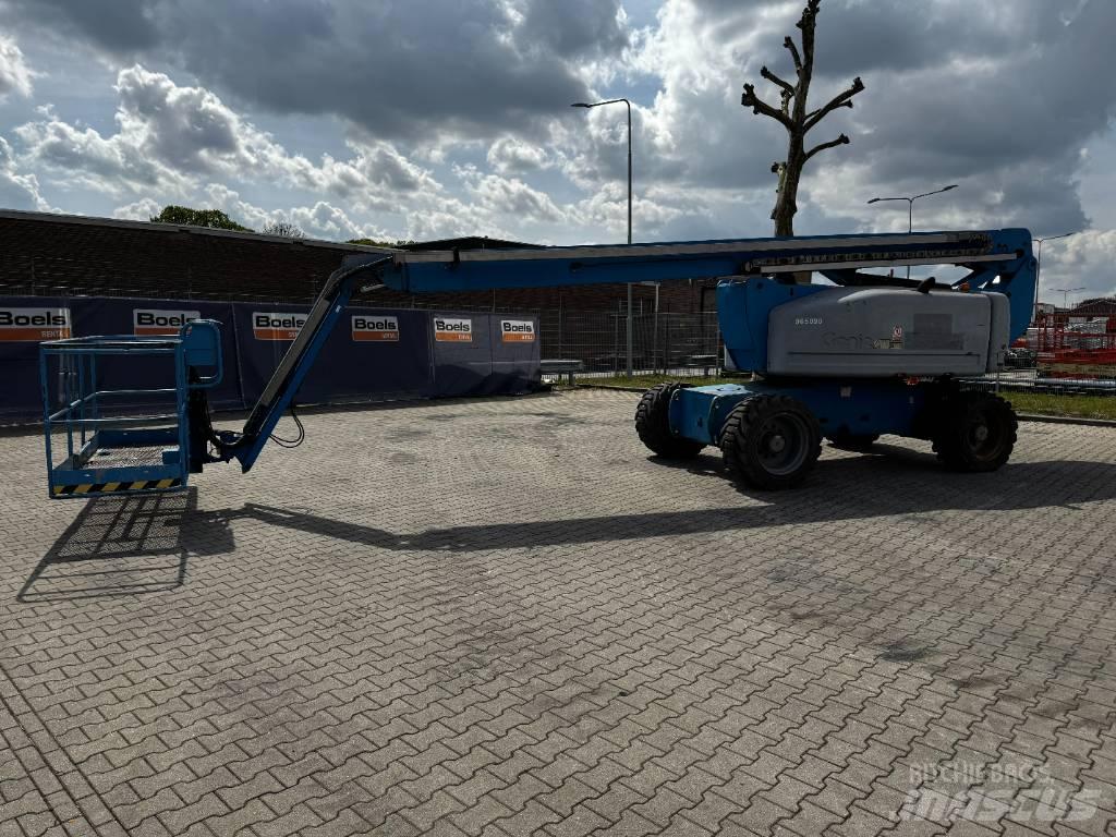 Genie Z-80/60 Gelenkteleskoparbeitsbühnen
