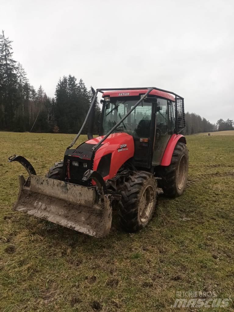 Zetor Proxima 8441 Traktoren