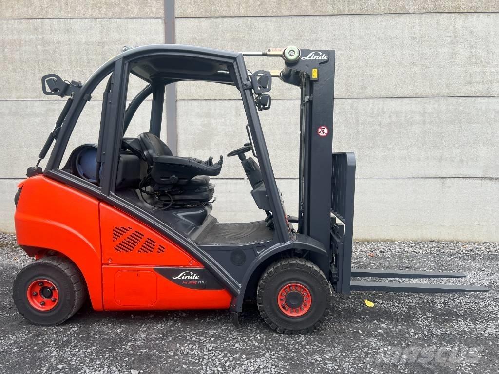 Linde H25T-02 EVO Gas Stapler
