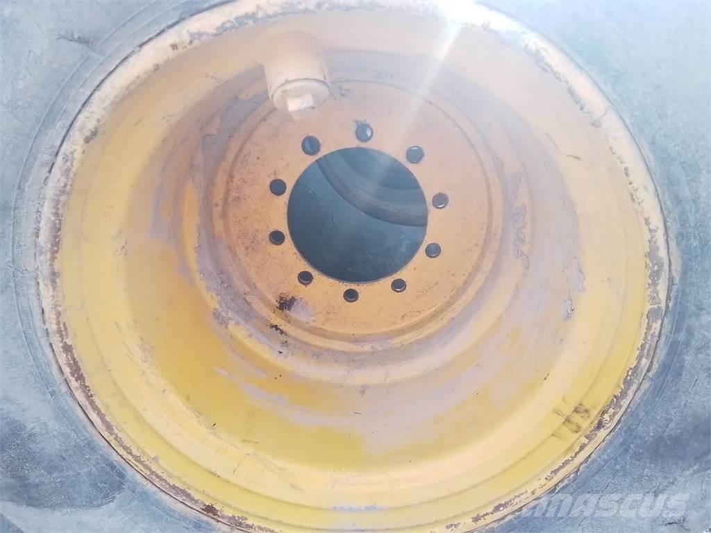 Ösa 250 24x26,5 Reifen