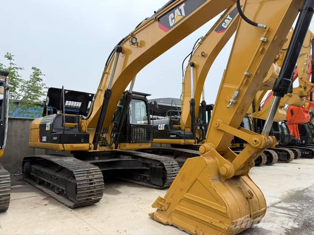 CAT 330 D L Raupenbagger