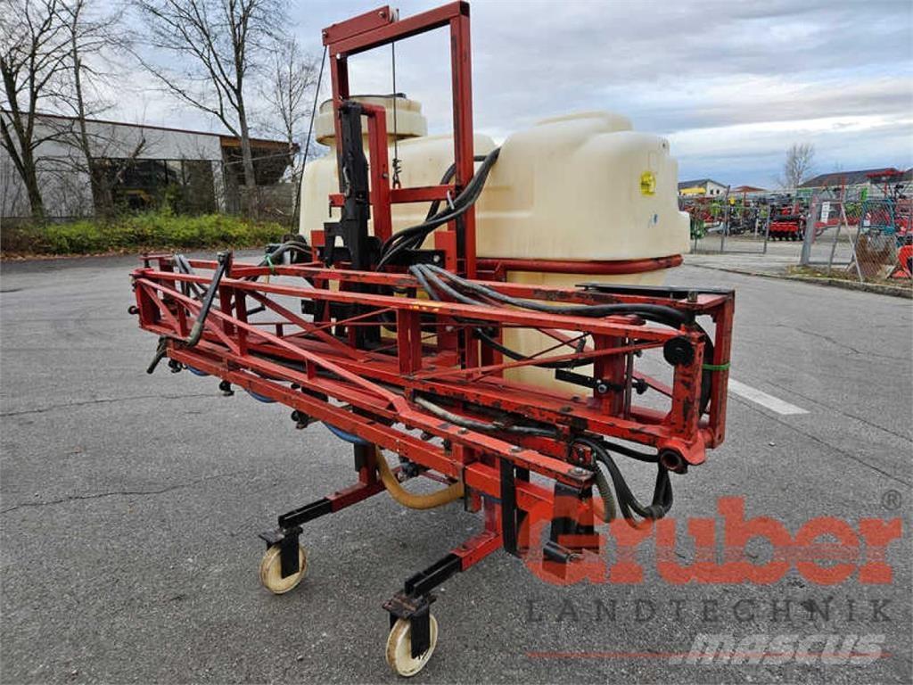 Schmotzer 800 l Anhängespritzen