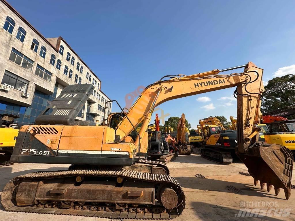 Hyundai R 225 -9 Raupenbagger