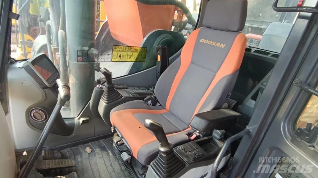 Doosan DX 530 LC-5 Raupenbagger