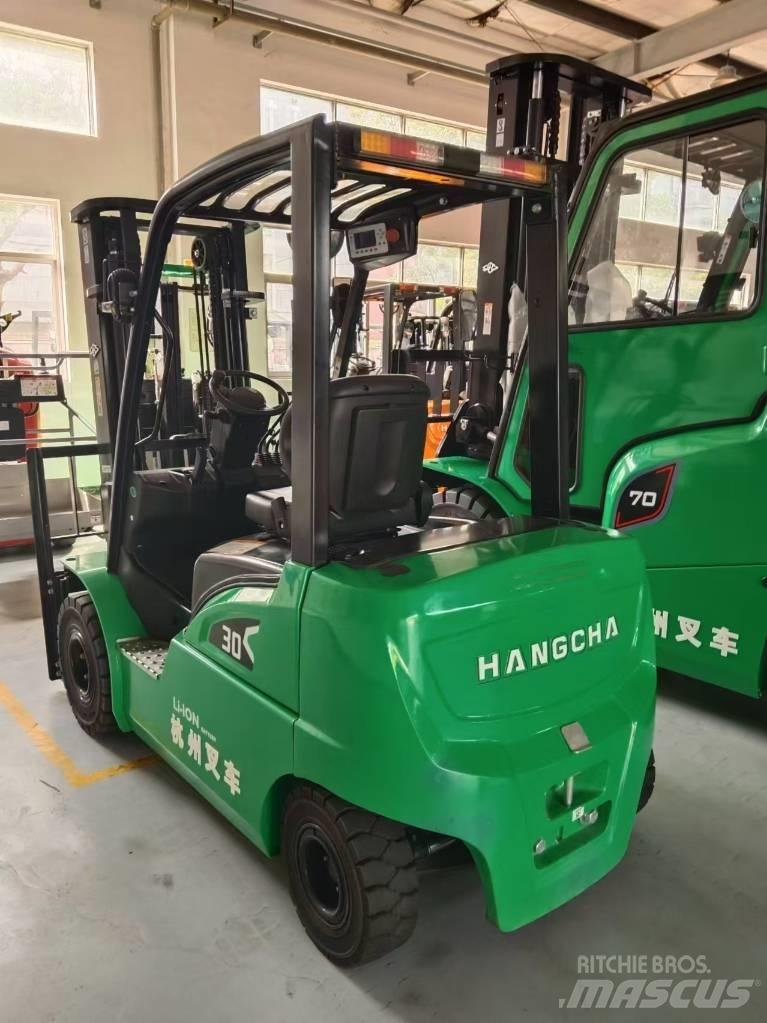 Hangcha CPCD 30 Diesel Stapler
