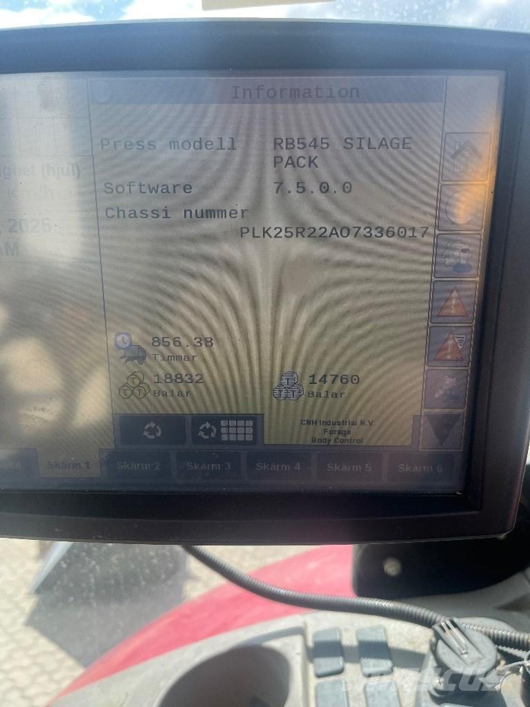 Case IH RB 545 Rundballenpressen