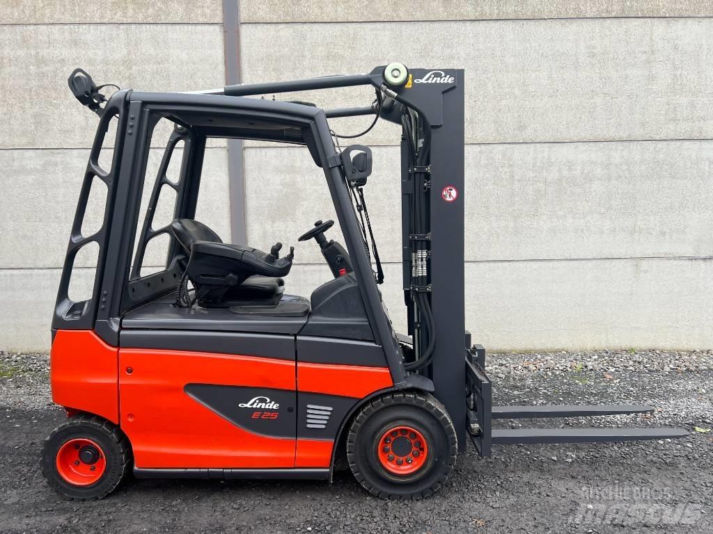 Linde E25-01 Elektro Stapler