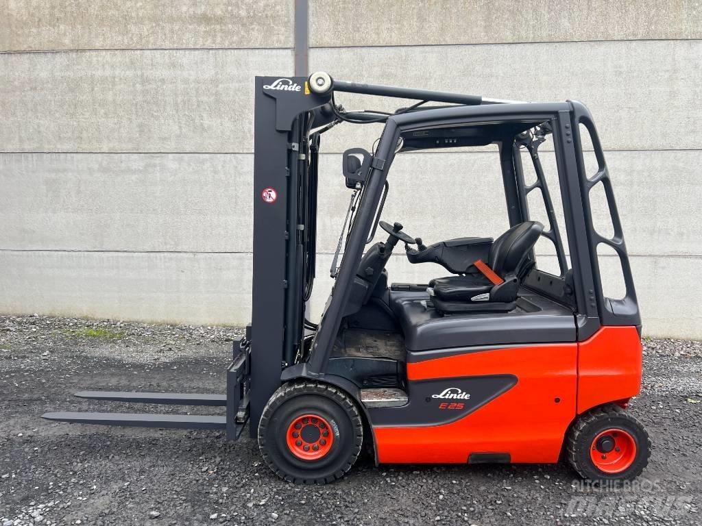 Linde E25-01 Elektro Stapler